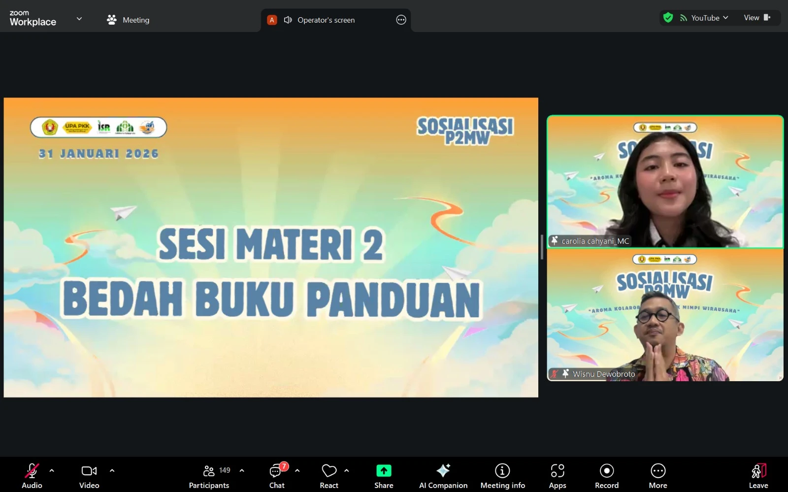 Gambar 3. Kegiatan Pemaparan Materi dan Tanya Jawab Bersama Bapak Wisnu Sakti Dewobroto